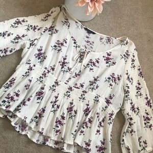 American Eagle Cropped Floral Top